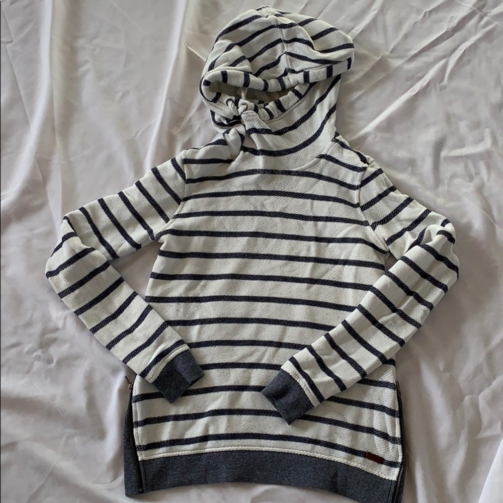 Roxy hoodie